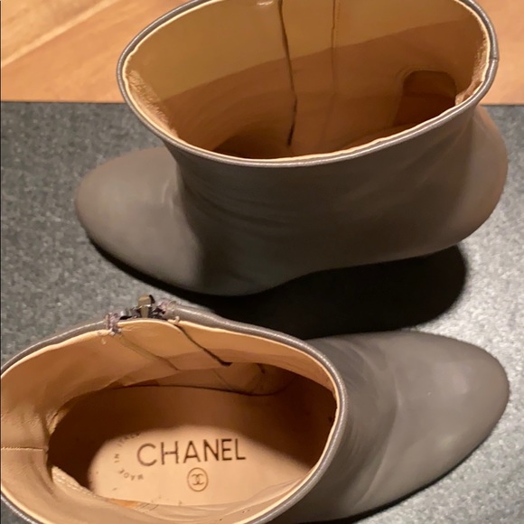 Excellent condition Chanel booties - Picture 6 of 6